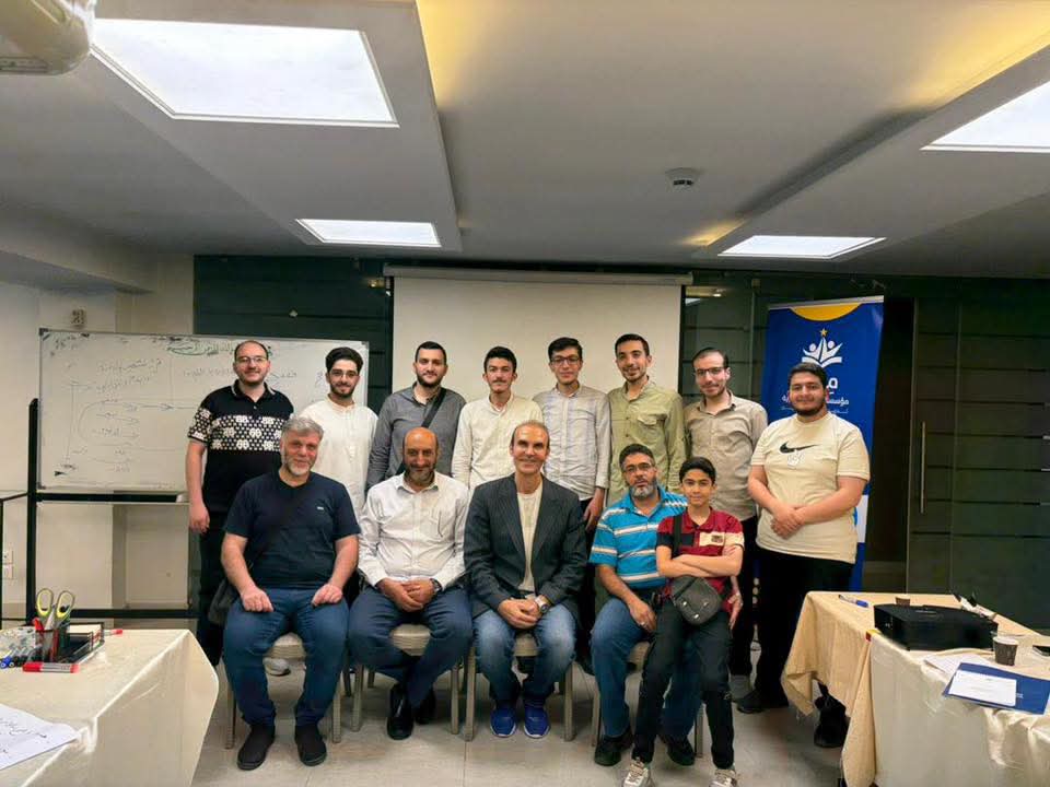 قدمت مؤسسة إدارة الموارد البشرية بالتعاون مع مؤسسة مِراس ورشة عمل بعنوان أساسيات الإدراة